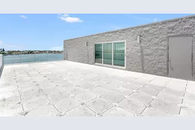 905 Bay Point Drive, Madeira Beach, FL 33708 - Photo 5