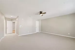 2858 Bayshore Trails Dr, Tampa, FL 33611 - Photo 29