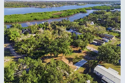 9911 Davis Street, Gibsonton, FL 33534 - Photo 35