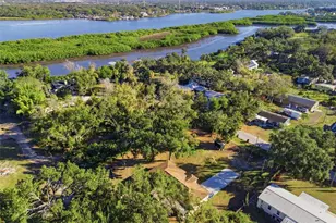 9911 Davis St, Gibsonton, FL 33534 - Photo 35