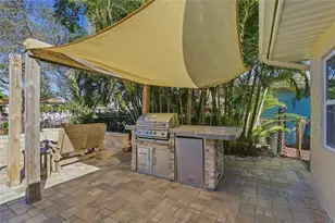 335 Crosswinds Dr, Palm Harbor, FL 34683 - Photo 9
