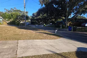 682 Regina Rd, Dunedin, FL 34698 - Photo 39