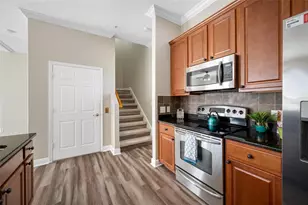 463 Bayou-Village Dr, Tarpon Springs, FL 34689 - Photo 17