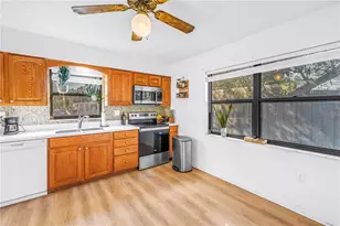 824 Hall St, Clearwater, FL 33756 - Photo 13