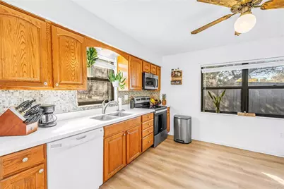 824 Hall Street, Clearwater, FL 33756 - Photo 11