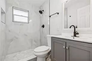 204 22nd St Ct NE, Bradenton, FL 34208 - Photo 17