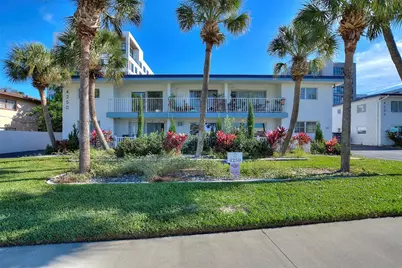 4250 37th Street S #5, Saint Petersburg, FL 33711 - Photo 1