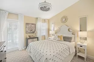 135 Bath Club Cir, North Redington Beach, FL 33708 - Photo 23