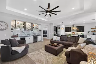 28501 Picana Ln, Wesley Chapel, FL 33543 - Photo 11