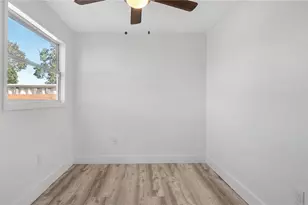 3925 W Robson St, Tampa, FL 33614 - Photo 27