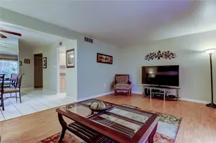 3650 41st Way S, Saint Petersburg, FL 33711 - Photo 7