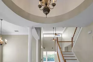 10622 Cape Hatteras Dr, Tampa, FL 33615 - Photo 7