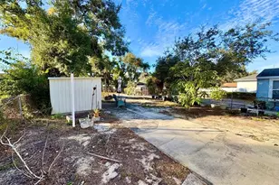 524 E Lime St, Tarpon Springs, FL 34689 - Photo 17