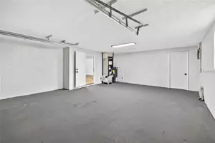 10933 Premier Ave, Port Richey, FL 34668 - Photo 11