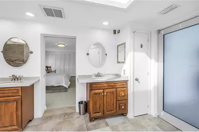 14546 Anchorage Circle, Seminole, FL 33776 - Photo 37