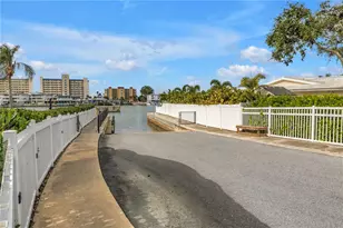 14546 Anchorage Cir, Seminole, FL 33776 - Photo 83