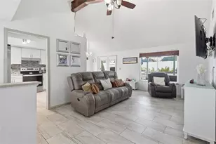 9084 Arndale Cir, Tampa, FL 33615 - Photo 5