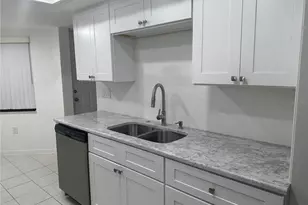 2971 Estancia Blvd, Clearwater, FL 33761 - Photo 5