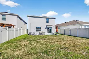 33608 Barberry Leaf Wy, Wesley Chapel, FL 33543 - Photo 51