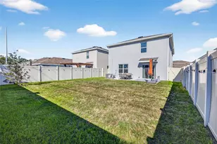 33608 Barberry Leaf Wy, Wesley Chapel, FL 33543 - Photo 3