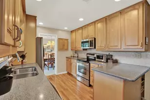 10627 Yunker Dr, Largo, FL 33774 - Photo 19