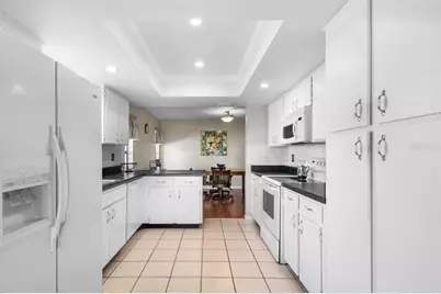 2024 Hereford Drive #49, Sun City Center, FL 33573 - Photo 13