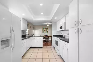 2024 Hereford Dr, Sun City Center, FL 33573 - Photo 13