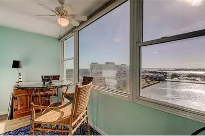 4775 Cove Circle #1105, Saint Petersburg, FL 33708 - Photo 17