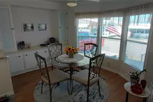 2127 Manoa Dr, Holiday, FL 34691 - Photo 5