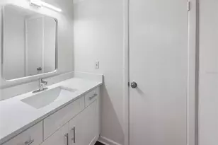 8711 Cordial Ct, Tampa, FL 33634 - Photo 23