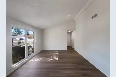 8711 Cordial Court, Tampa, FL 33634 - Photo 5