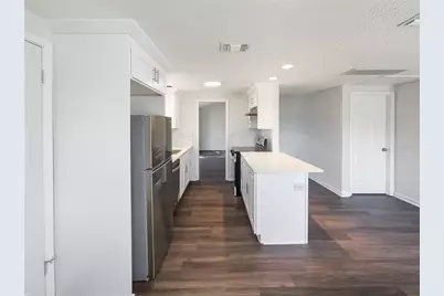 8711 Cordial Court, Tampa, FL 33634 - Photo 9