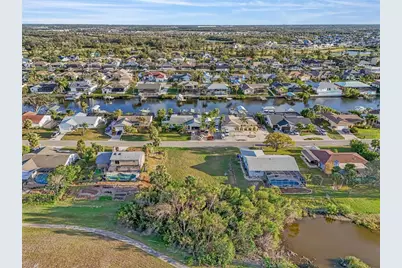 901 Eagle Lane, Apollo Beach, FL 33572 - Photo 3