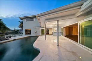 878 Harbor Is, Clearwater Beach, FL 33767 - Photo 49