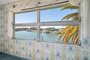 878 Harbor Is, Clearwater Beach, FL 33767 - Photo 37