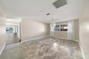 878 Harbor Is, Clearwater Beach, FL 33767 - Photo 23