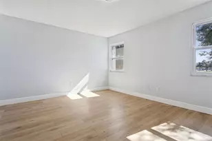 5110 Tennis Ct Cir, Tampa, FL 33617 - Photo 17