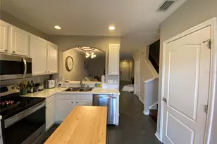 16326 Swan View Cir, Odessa, FL 33556 - Photo 13