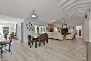 20600 Gardenia Dr, Land O Lakes, FL 34638 - Photo 15
