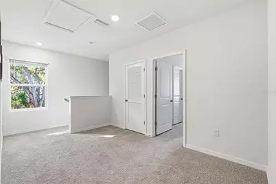 12403 Pagoda Place, Tampa, FL 33637 - Photo 17