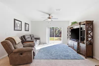 12403 Pagoda Place, Tampa, FL 33637 - Photo 7