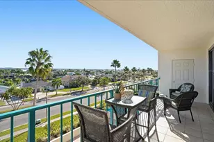 670 Island Way, Clearwater Beach, FL 33767 - Photo 5