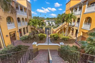 210 22nd Ave NE, Saint Petersburg, FL 33704 - Photo 3