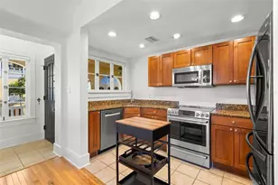 210 22nd Ave NE, Saint Petersburg, FL 33704 - Photo 9