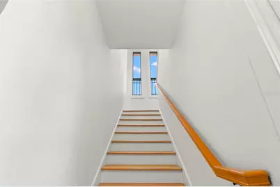 210 22nd Avenue NE #15, Saint Petersburg, FL 33704 - Photo 17