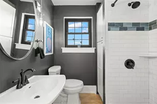 210 22nd Ave NE, Saint Petersburg, FL 33704 - Photo 15