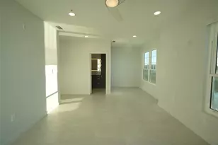 5000 Culbreath Key Way, Tampa, FL 33611 - Photo 13