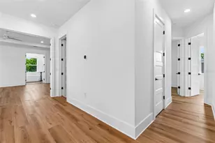 2923 W Elrod Ave, Tampa, FL 33611 - Photo 37