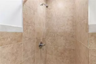 8412 N 15 Th St, Tampa, FL 33604 - Photo 23