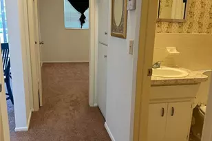 2460 Persian Dr, Clearwater, FL 33763 - Photo 19